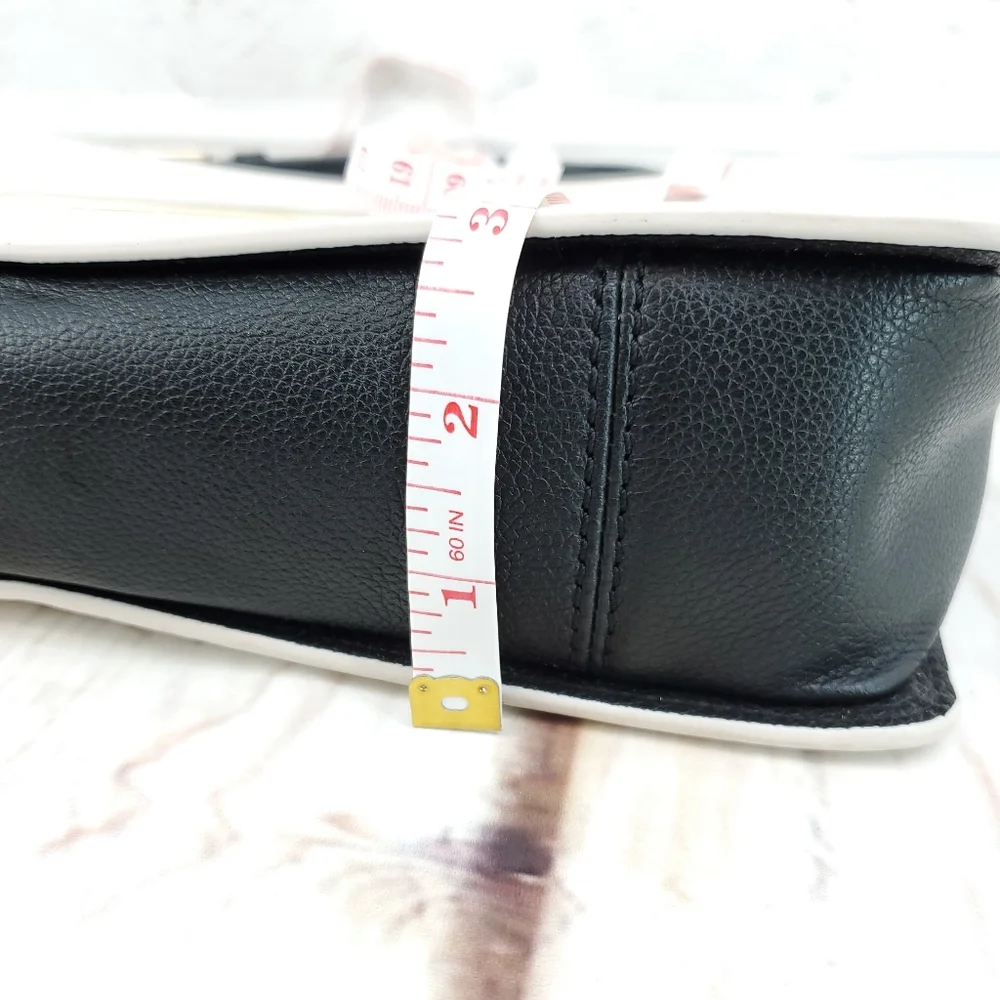 Kate Spade Black and Cream Leather Shoulder Bag
